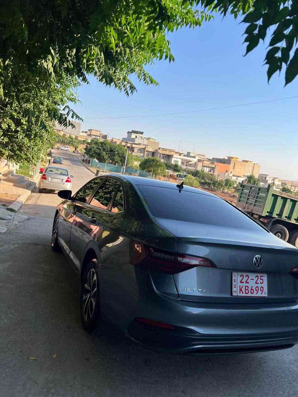 2024 Volkswagen Jetta S
فولكس فوجن جيتا 2024.  S
اللون نفطي
بجم كبس 
الضرر بابين سايق و خلف السياق بدون دواخل 
صورة الضرر موجود داخل منشور 
ايرباك فقط تكمه راجع سستم 
بدون رقم و تترقم شمالي 
السعر 134  ومجال بسيط 
موبايل *********** اكر, نينوى
