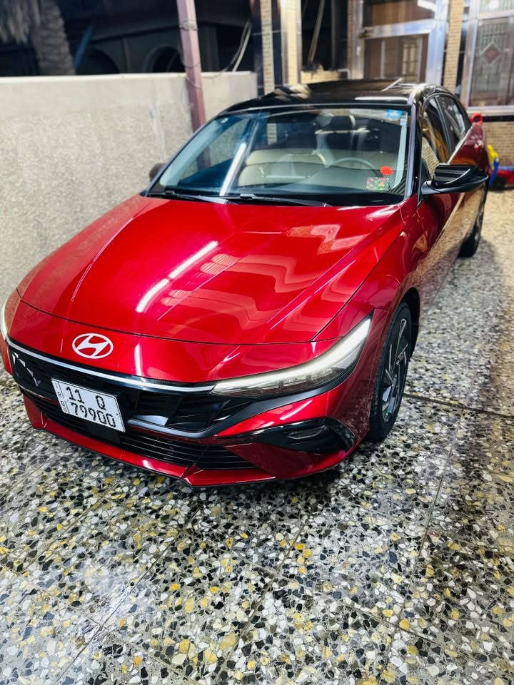 🔴✨ للبيع | هيونداي إلنترا 2026 🔥
🇰🇷 خليجي | فل مواصفات | تو كولر ❤️

📍 رقم بغداد | الممشى 11,000 كم فقط

🔹 المحرك والأداء:

▪️ 4 سلندر – 2000cc

▪️ تنفس طبيعي

▪️ ناقل حركة أوتوماتيك

▪️ دفع أمامي

▪️ صرفية اقتصادية وأداء سلس

🔹 المواصفات الخارجية:

🔸 لون أحمر تو كولر ❤️

🔸 ويل كب ألمنيوم

🔸 أضواء أمامية وخلفية LED

🔸 فتحة سقف

🔸 دخول بصمة وتشغيل عن بُعد

🔹 المواصفات الداخلية – أبيض ملكي 🤍

✨ داخلية جلد أبيض ملكي فخمة

✨ كشنات كهرباء وتبريد

✨ تبريد قطعتين للمقاعد الأمامية ❄️

✨ إنارة داخلية محيطية متغيرة الألوان 🌈

✨ تحكم ستيرن جهتين

✨ شفتات ستيرن

✨ شاشة وسطية + عدادات ديجيتال

✨ Apple CarPlay & Android Auto

✨ شاحن لاسلكي

🔹 أنظمة الأمان:

🛡️ حساسات أمامية وخلفية

🛡️ كاميرا خلفية

❤️‍🔥 لون مميز، داخلية ملكية، ومواصفات تجمع الفخامة والراحة.

💰 السعر: [187$]

📲 للاستفسار والتواصل ***********

المكان / بغداد
