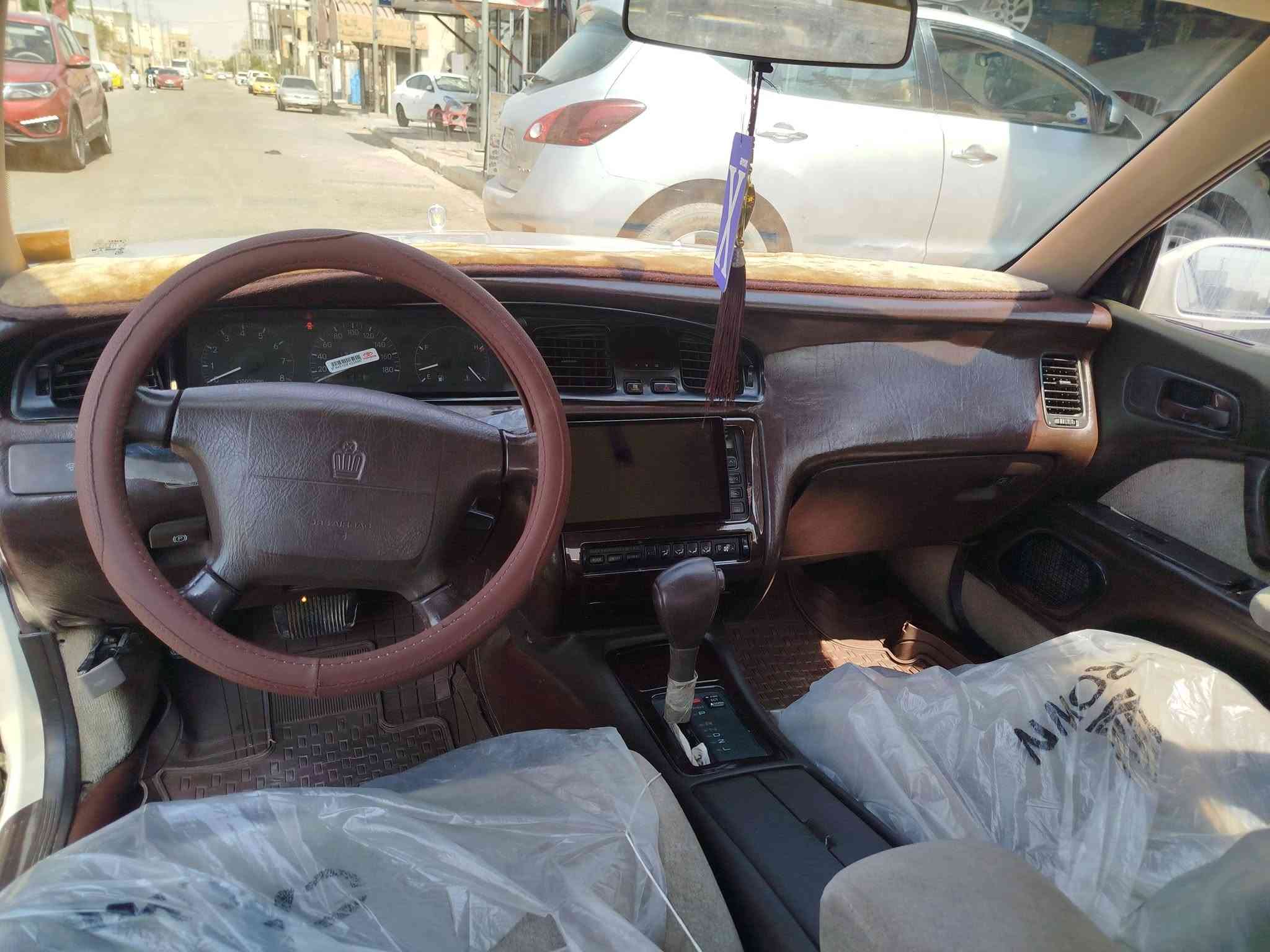 للبيع بطه موديل 1993 فصل مكفوله من الكص والعيب الشرعي والكلبه والضربه القويه جاهزه من كلشي محرك وكير وتخم تاير وحداديه وكهربائيات وتبريد ثلج مابيهه اي نقص ترايك وين متريد وشرط 180امشي بيهه دواخل جديده شاشه وكامره مابيهه ولا غلطه سياره جاهزه من كلشي رقم بغداد تحويل ثاني يوم مكاني السياره ناصريه المركز السعر 58وبيهه مجال حك الجيه للاستفسار ***********
