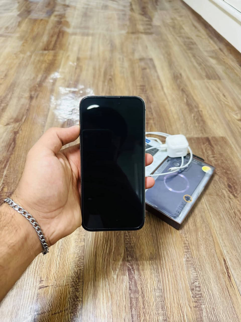 متواجد خاص وتساب
ايفون 14 برو ماكس دبل سيمكارت 🔥
الجهاز مكفول وتر فول نضافه ذاكره 256 بطاريه 77 ضمان الله يشهد نهاين ميصرف الجهاز مكفول فقط فطور بل ضهر ومغلفه 17 تغليف للحمايه وجماليه س 740 قفل وسعر مناسب بل نسبه للباقي مكان بغداد ***********
