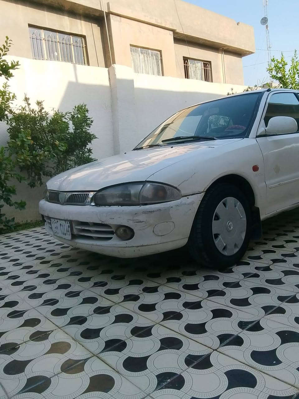 السلام عليكم. براتون  2002  نواب ضباط
رقم ديالى السياره حلوه وكاعده وغرفتهه نضيفه حيل.  صدر امامي جديد  خلفي تعبان  كهربائيات كلهه شغاله  تدفئة تبريد ثلج شغاله كير عادي السعر 18 وبيه مجال الاتصال ع الرقم ***********مكان سياره صلاح الدين قظاء بلد ناحيه يثرب
