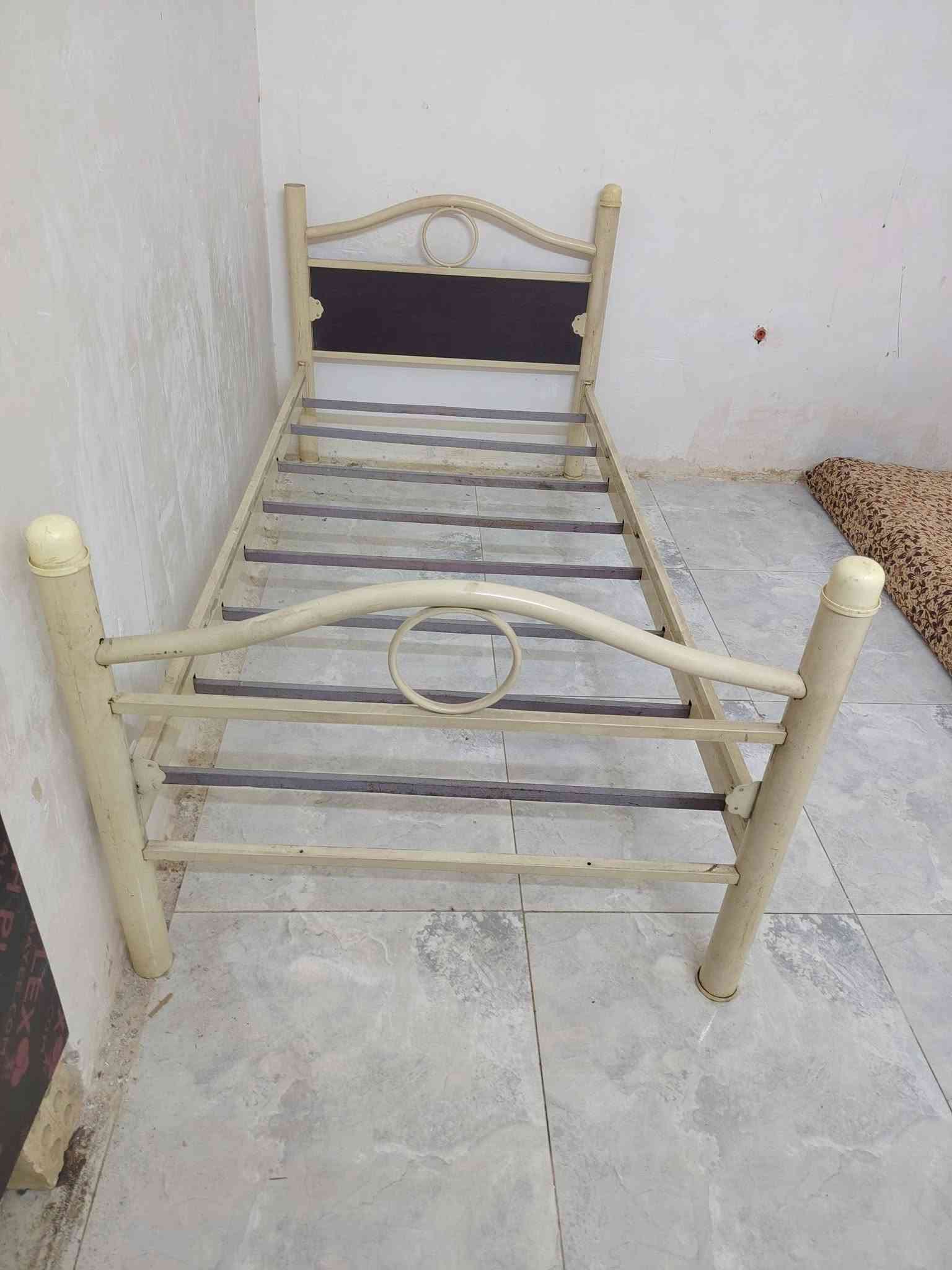 كنب • الشعب • اسأل