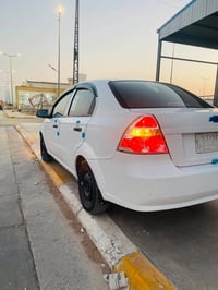 افيو • ٢٠١١ • مكفول