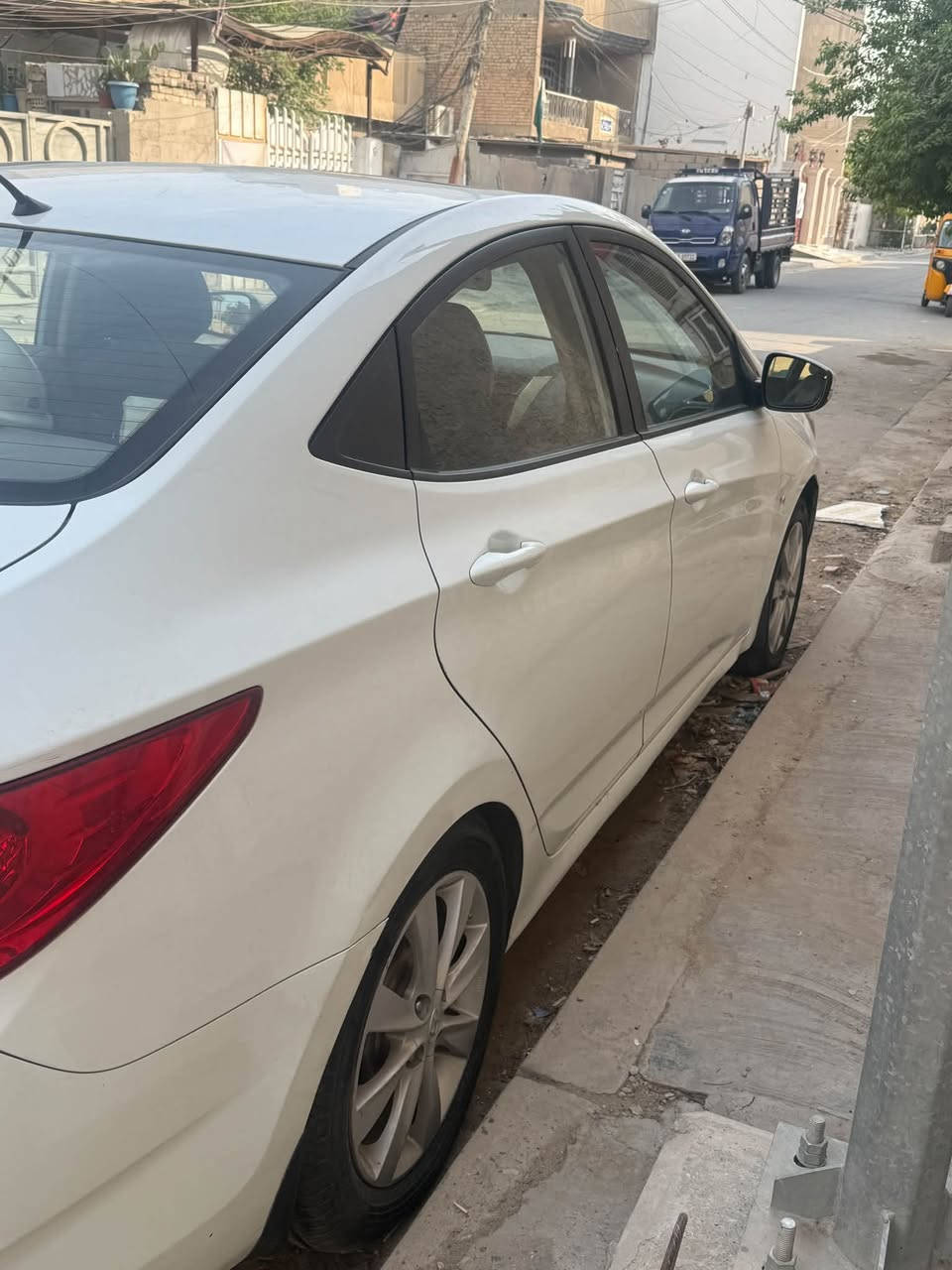 اكسنت ٢٠١٢ • فول مواصفات • الامين ثانية