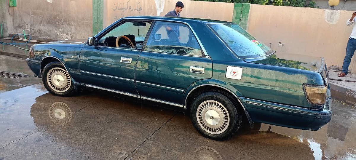مەلیکە بۆفرۆشتن مۆدێل 1991سەنەویە بەشەرت حاسیبە مەکینەڤیڤیتی vvtگێڕومەکینەی بەشەرت ئۆتۆماتیک کاربایی هەوموی ئیشەکا کوشن کارەبا چوار تایەو ویلی جوان لەژێرێتی ماڵی دۆستە سعری تەنها 14یەک تۆز مەعمەلە شوێن کەلار ***********
