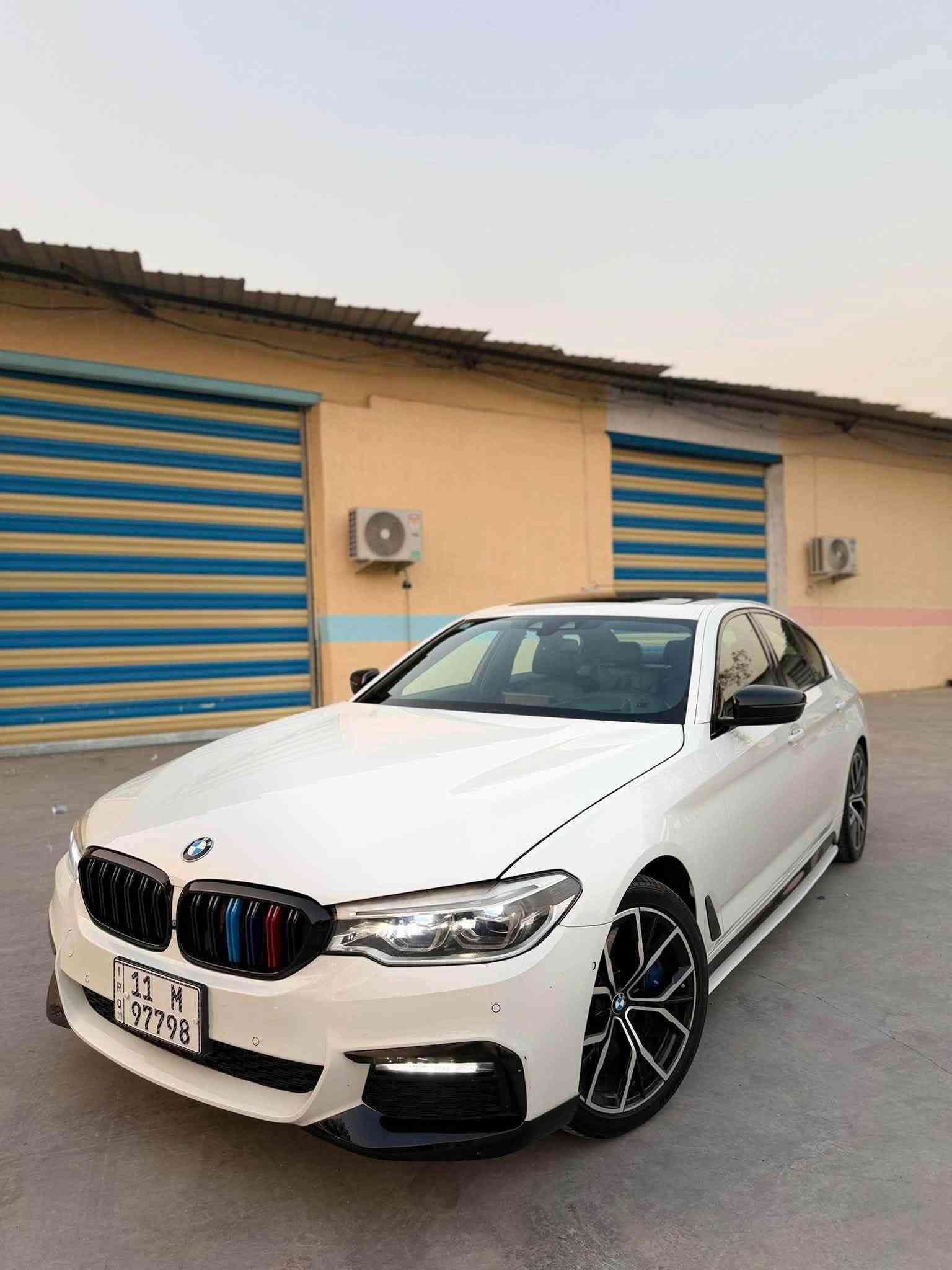 سلام عليكم
Bmw 540 v6 Twin Turbo  .. M-package

سنة الصنع 2019

حادث فقط دعامية وبنيد مبدل بلادي نفس اللون بدون قطرة صبغ السيارة ….

المواصفات 

فتحة سقف

كامرات عدد 4

رادار امامي خلفي جانبي

 داخل جلد 

تدفئة تبريد مقاعد 

ستيرن تدفئة 

ماشية 90الف 

بدون اي نقص جديدة كلش 

كير محرك مكفول من الفتح والتبديل 

السعر 23,800 وبيهة مجال 

مكان السيارة بغداد الكاظمية جكوك 

***********
