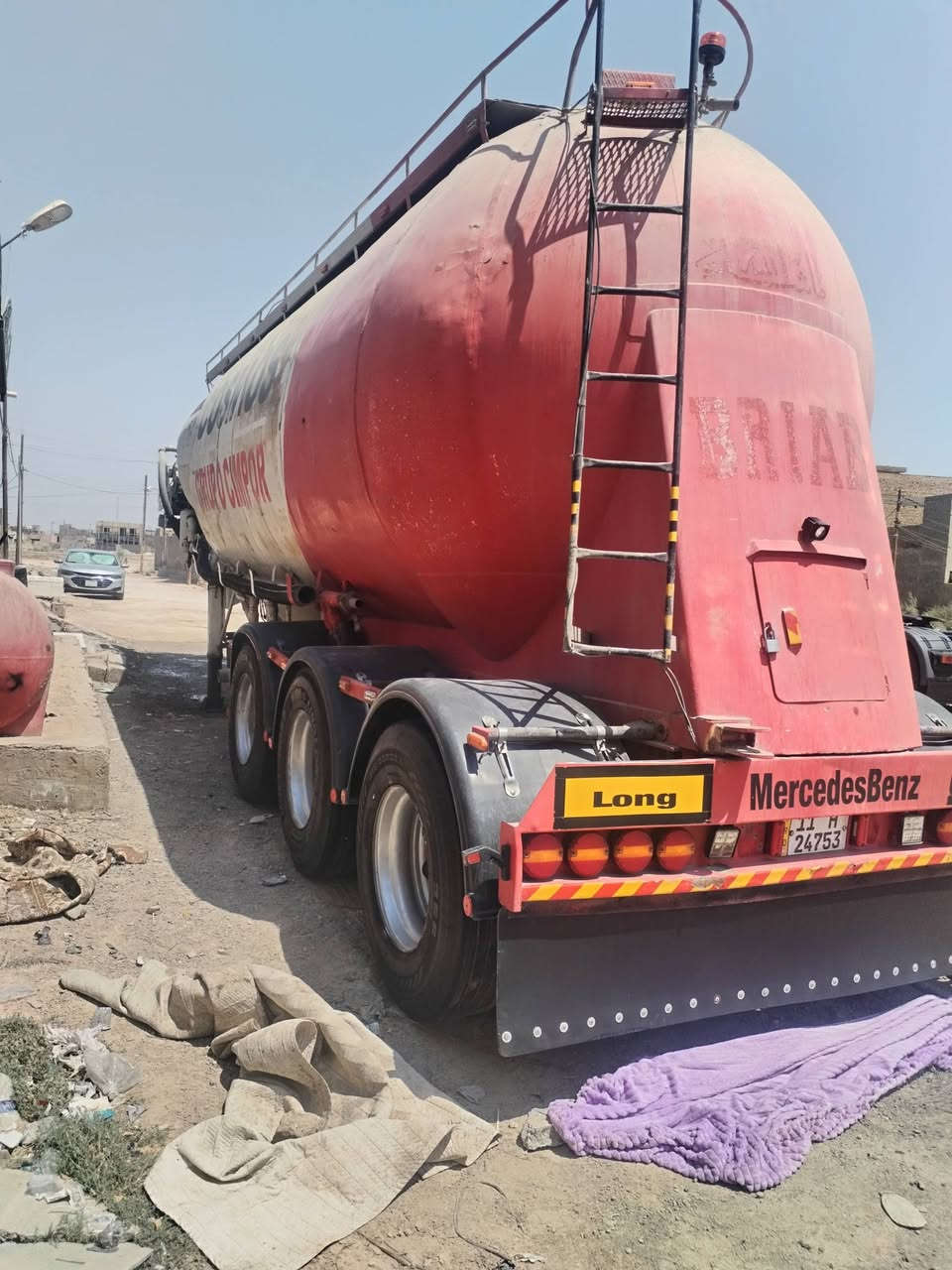 سايلو سويدي نظيف ثلاث اقباقه بلادي الحموله ٤٨ طن الاستفسار على هذا الرقم ***********
