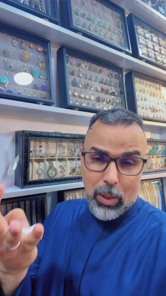 للطلب الأحجار الكريمة والحجز يرجى مراسلتنا على الأرقام التاليه واتساب  *********** ابو عباس *********** أبو محمد *********** ابو حسين  العنوان النجف الاشرف سوق الكبير قيصرية نوري الشرع 👈الموبايلات سابقا👉#سوارات #نسائية #احجار_كريمة_طبيعية #الشعب_الصيني_ماله_حل😂😂 #اكسبلور 
