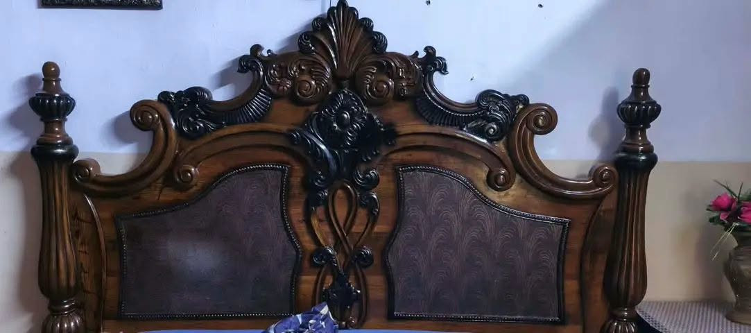 غرفة ماليزي • غرفة نوم • خشب