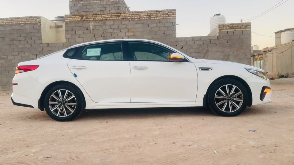 كيا اوبتيما 2019 خليجي كفاله عامة فقط شخط بسيط موضح بالفيديو 
مكينة 2000 
رقم ذي قار 
تبريد قطعتين
 سنوية باسمي لل2029 
مواصفات معرفة سيارة جاهزة من كل شي 
تخم تاير جديد  للاستفسار ***********
