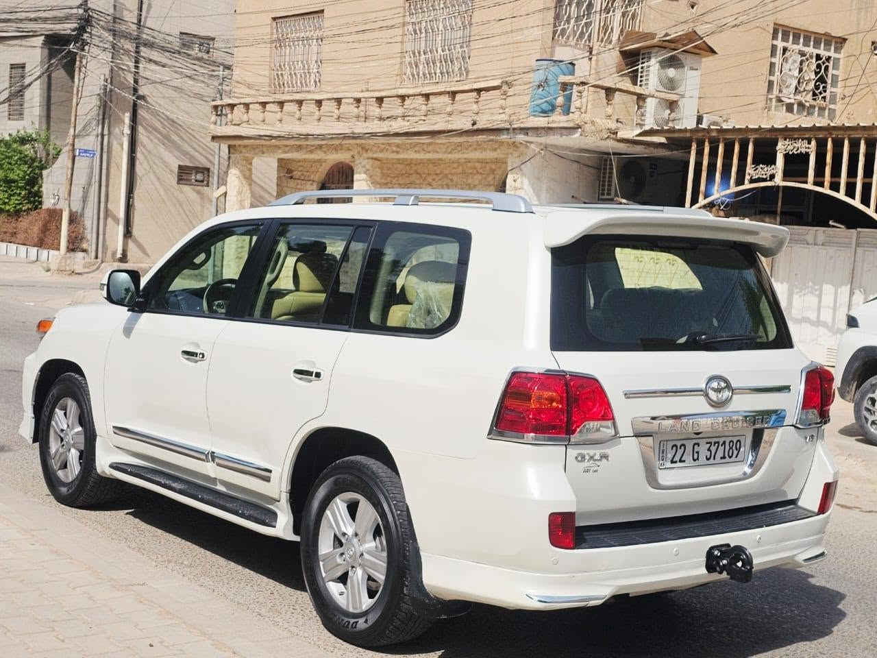 لاندكروز • ٢٠١٤ • كفاله عامه