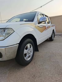 اليدرو جديد ولوك للبيع نيفاره موديل 2012 بيها شبرين صبغ والباقي مكفوله...