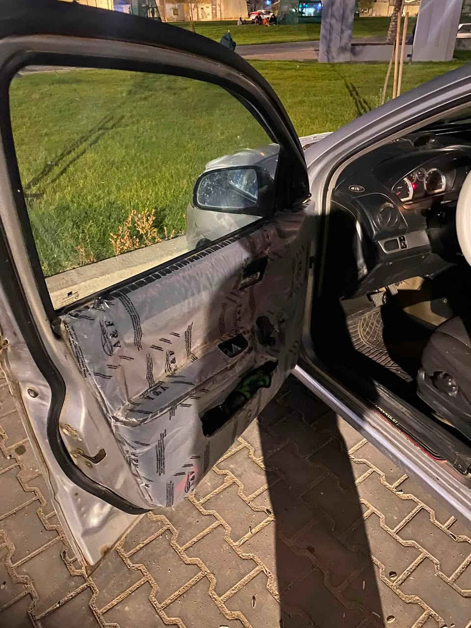 يالله سلام عليكم سياره افيو للبيع كفاله من ضربه تبريد شغال كلشي شغال كامله  سياره رقم بصره سنويه ل2029 السعر 58 ورقه رقمي ***********
