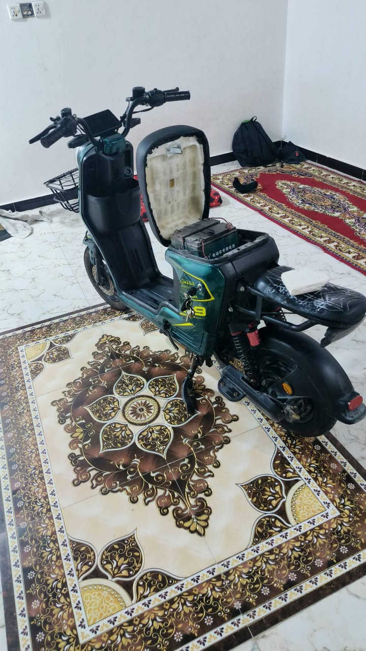 دراجه ار 9لبيع مديل 2025 دراجه 5بطاريات عنوان البصره ابو الخصيب
سعر 400
تواصل***********
