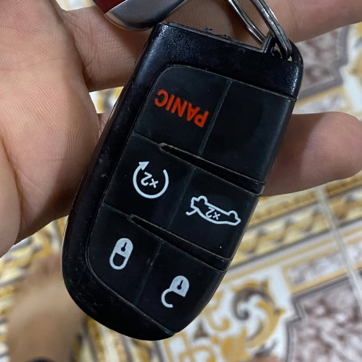 بصمه جارجر او اوبامه تشغيل عن بعد اصليه مو تجاري سعره 50بيه مجال
العنوان البصره 
يوجد توصيل بس تدفع نص المبلغ مقدماً
