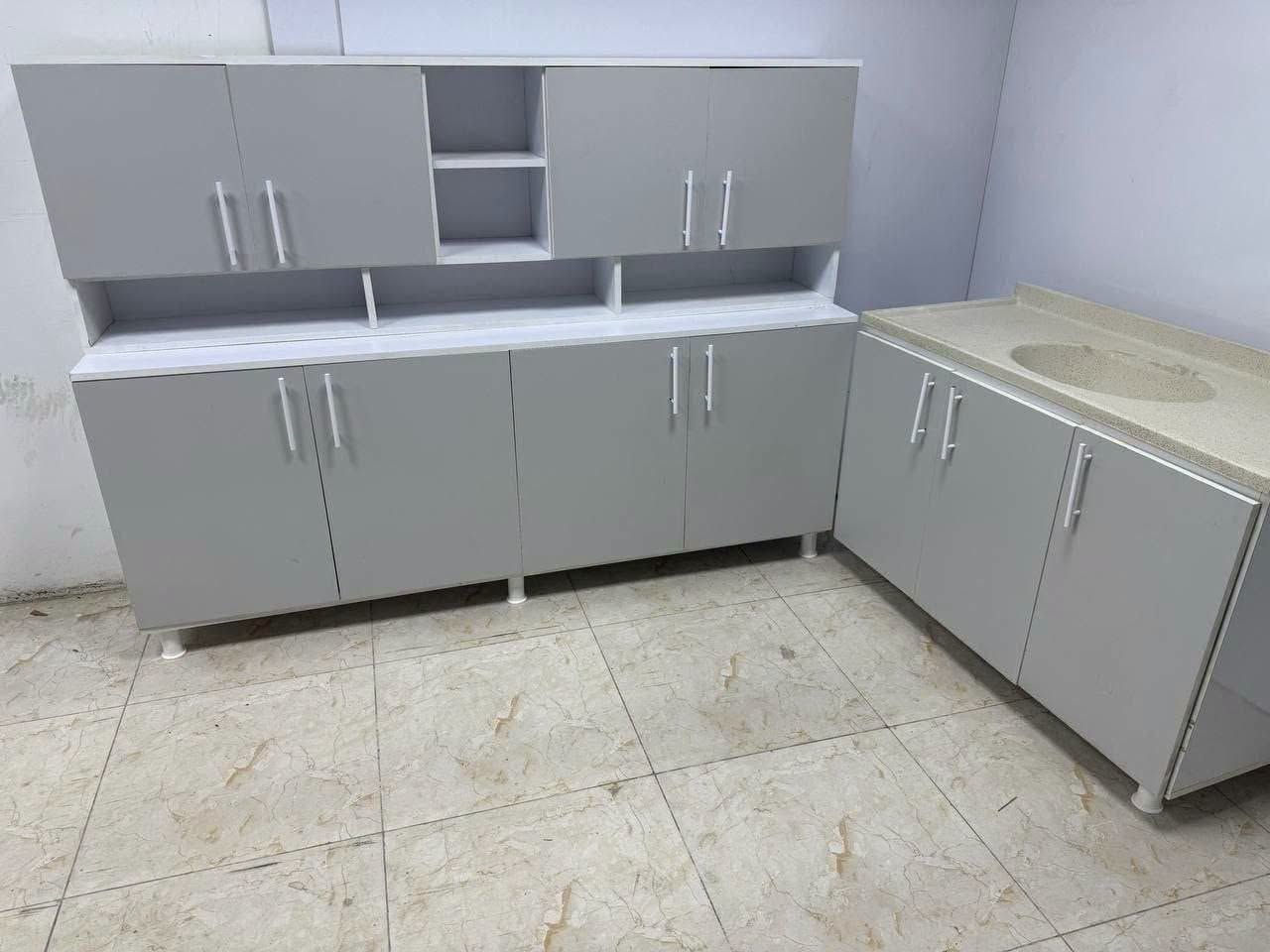 #عروض وتخفيضات لفترة محدودة 🔥
#كاونتر MDF خشب مترين ارضي وملحق مع سنك متر و20 مرمر . السعر 270 الف
نضام العمل خدمة توصيل 🛵

#المصداقية والتوصيل السريع شعارنا  ✌️

حصريا مركز مناطق بغداد التوصيل مجانا 💥
باقي المحافظات حسب البعد 💥

الاستلام على الفحص
#الك حق رفض الاستلام 
ذا كان مخالف للموديل او القياسات 
او بي كسر  او ضرر 

للحجز والاستفسار مراسلة الصفحة او التواصل واتساب ***********

نص مكتوب في الصور:
- Alnuaimi