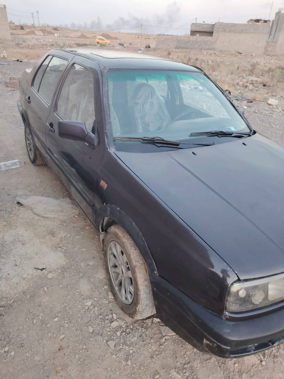 جيتا 1993 كير محرك شرط 
تاكيه صفحه صاحبها جيراني شرط التحويل كابون مامسجل وايرمنيه كلو شغال طخم تاير جديد غرامات صفر تبريد بس ايعوزو غاز  السياره موجوده موصل ايسر  حي السماح للاستفسار اكثر اتصل بي واتساب ‏‪***********‬‏ 
سعرها 23 بيها مجال
