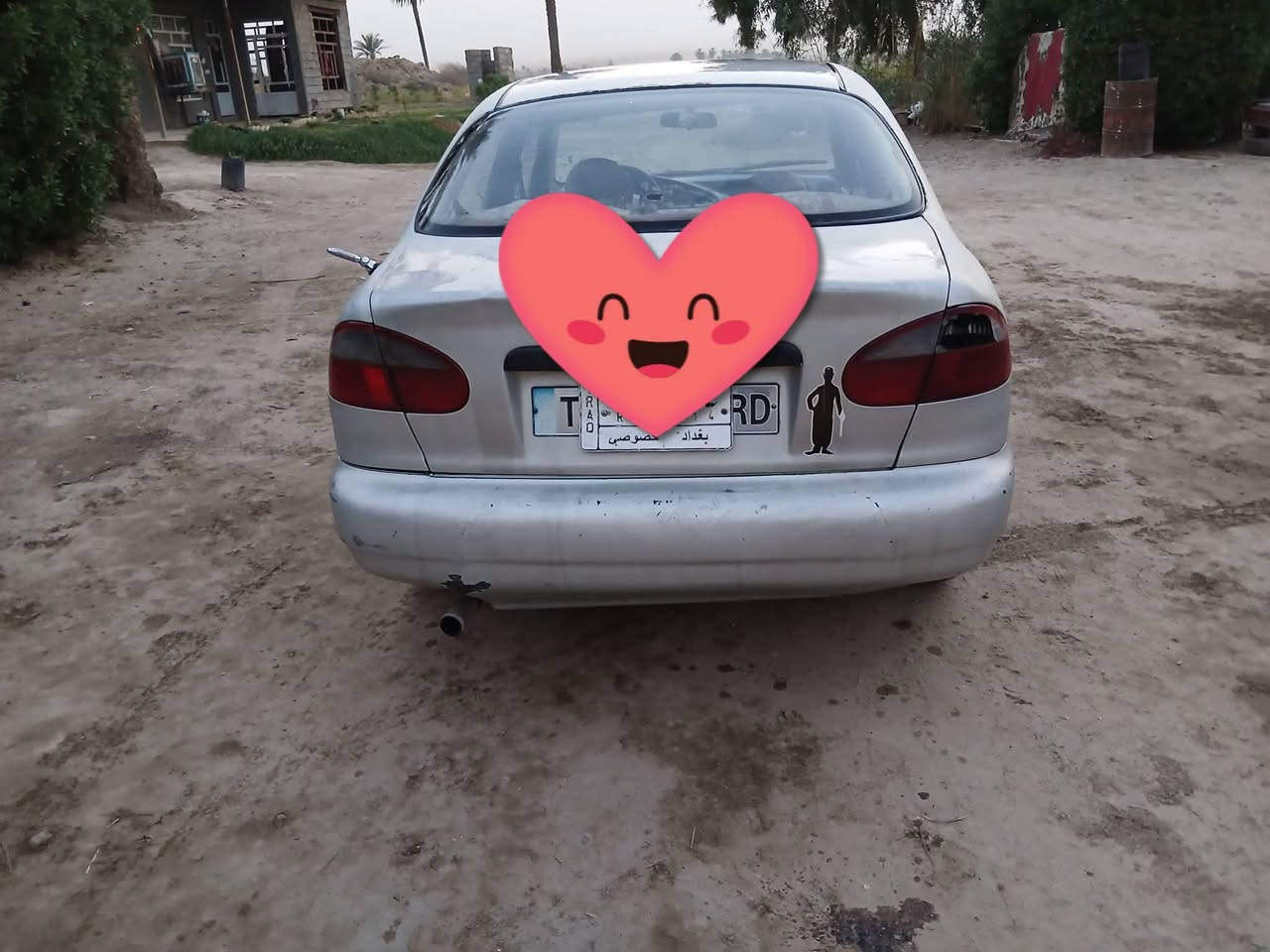دايو لوناس موديل ٩٨ رقمه بغداد مشروع وطني سنويه ما ساقطه نهاين ٢٦  كير محرك وحداديه خير من الله تبريد ما يشتغل كهربايات شغله تخم تاير مكفوله من ضربه سياره بلاديه بيع او مراوس سعره ٢٨ بيه مجال مكاني بابل جبله ***********
