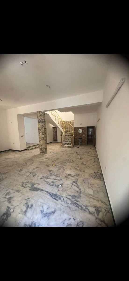 💎 للإيجار في السيدية 💎
📍 الموقع: السيدية – منطقة الكهرباء، شارع الضباط

📐 المساحة: 150 متر

🏡 مواصفات العقار:
🔹 مدخلين
🔹 4 غرف نوم
🔹 صالة
🔹 مطبخ
🔹 خدمات

بدل الايجار الشهري : مليون ونص 

📞 للاستفسار: ***********

🏢 مكتب حلم عقاري للاستثمار العقاري

📍 موقع المكتب: السيدية – الضباط – شارع الكويتي

#مكتب_حلم_عقاري #السيدية #للإيجار #عقارات_السيدية #بغدا

