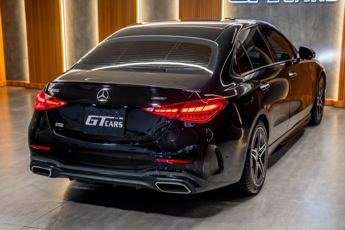 C300 AMG • ٢٠٢٤ • بدون رقم شمالي