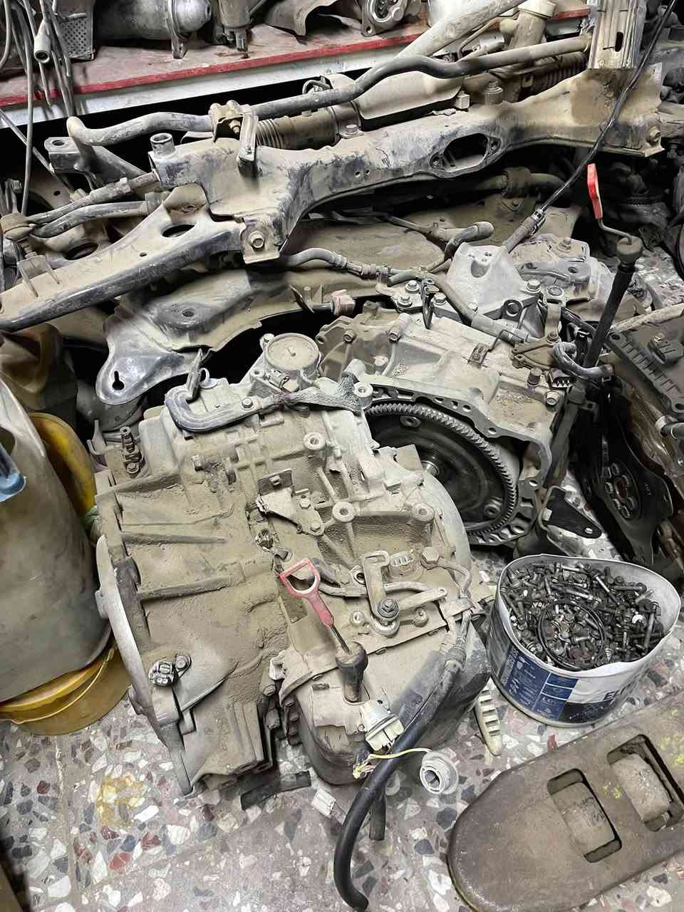 مكينه وكير متوفر 1600 2000جي تي اي دوش مكاين كصه مال باله الرقم***********/‭***********‬
