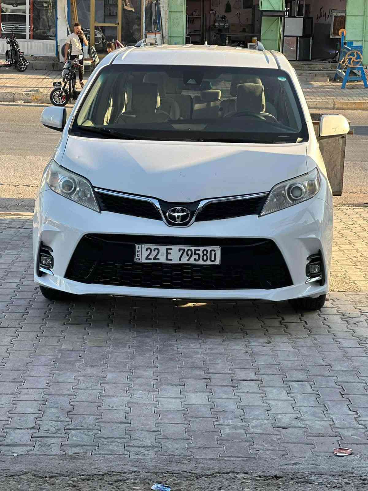سينا 2019 للبيع 
رقم اربيل بأسمي 
ماشيه 150 ميل
بيها 3 قطع جاملغ خلفي وصندوق وجاملغ امامي عكس السايق 
مواصفات LE
مكان السياره الانبار 
***********
السعر 200$

نص مكتوب في الصور:
- BidFax.info