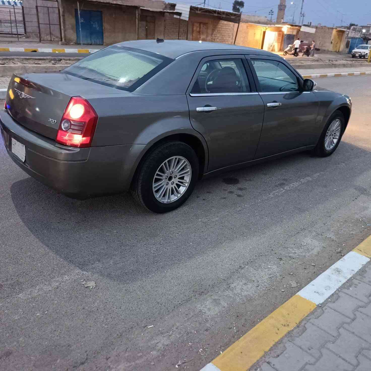 كرايسلر ٣٠٠ • ٢٠٠٨ • سنويه جديده