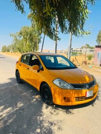 نيسان فيرسه • ٢٠١١ • بونيت مبدل