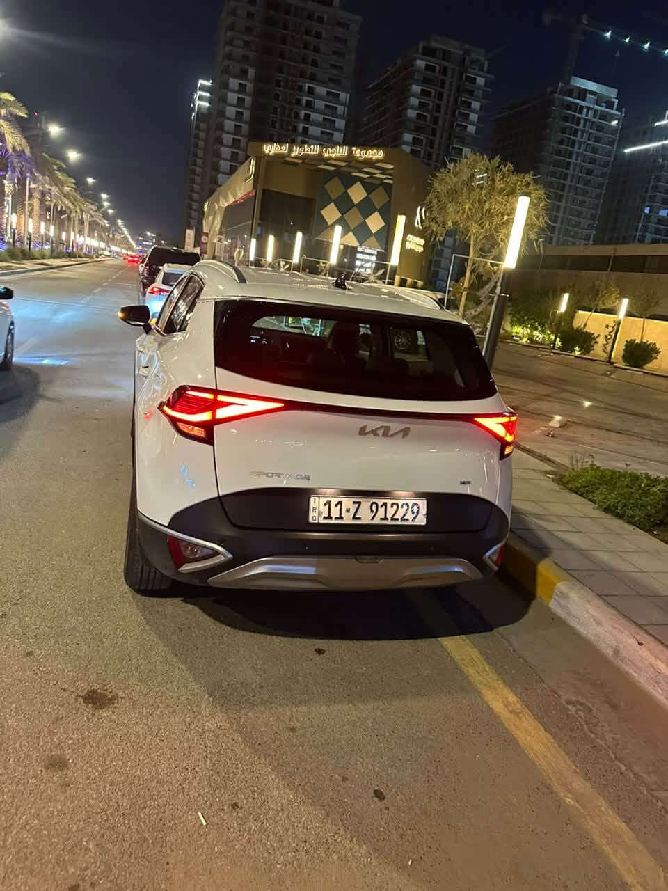 السلام عليكم
كيا سبورتج 

موديل 2025

ماشيه 19.000

مواصفات عادي 

محرك 2000دوش 

كشن تدفئه  

ستيرن تدفئه 

صندوق كهرباء 

قماره حديد 

عنوان السياره بغداد 

الاتصال والاستفسار 

على هذا الرقم ‭***********‬

السعر 230 بيها مجال  

اخوتي اني مكلف بالنشر اي استفسار اتصل على الرقم وشكرا
