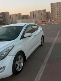 الانترا 2013 خليجي للبيع محرك 1600 سعر 90 وبيه مجال والسونار بلصور موج...