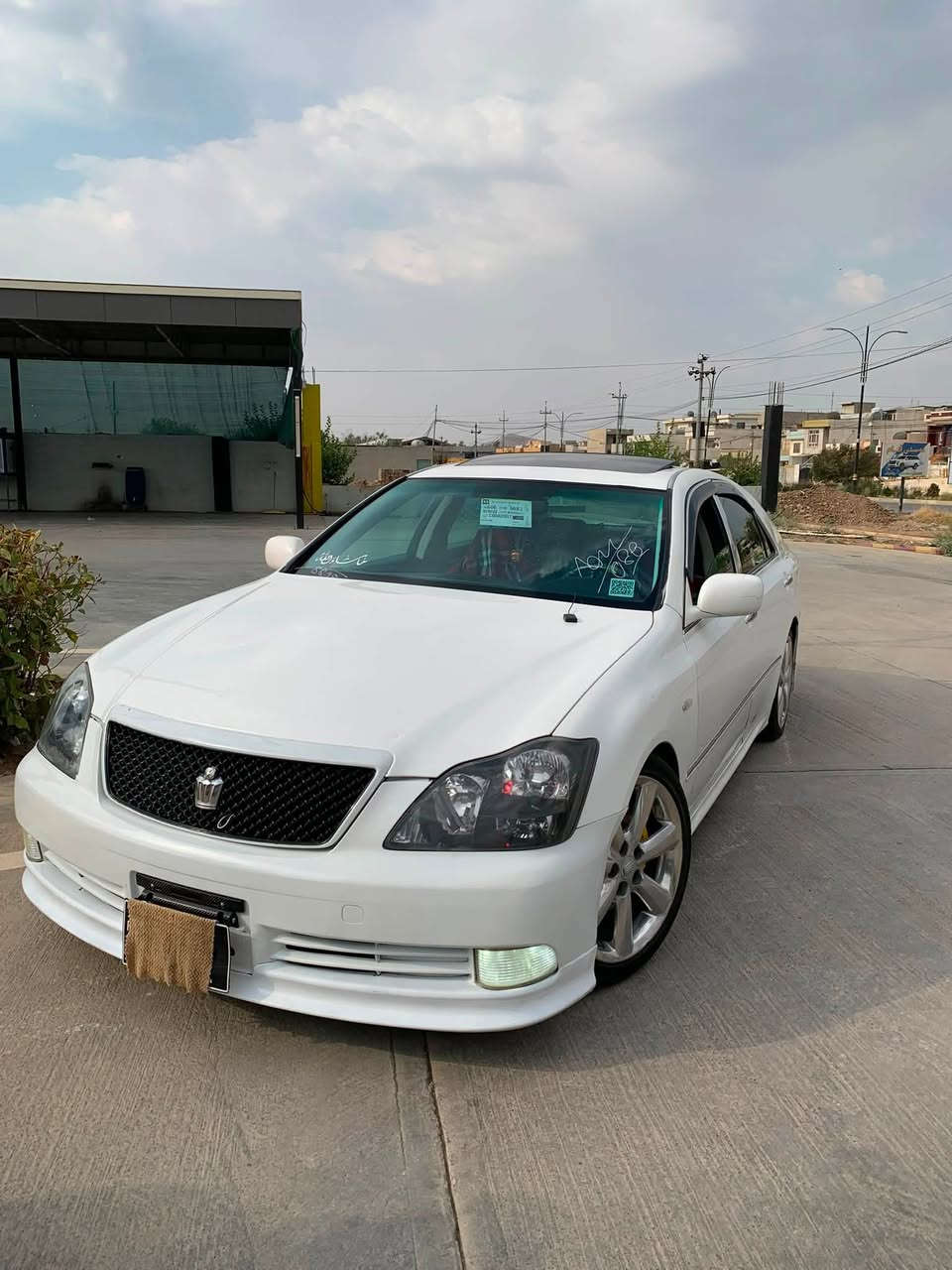 سەرتا بەناوی خوای گەورە
Toyota crown shahena
GRS 182 
بڕاوە بڕاوە
 فول مواسەفات
 سلاید
کوشن  جلدو هیتەر 
دینگەی ئیستیل
کۆدی و بارکۆدی وەرگیراوەتەوە 
بێدوکەڵ
 کامل مەسرەف بێچال و قوپ نمونە لەجوانی بەس ماشەڵای دەوێ تەقەوڕەقە بەشەرت 

٥٩گەڵاو ماجالێکی کەم 
شوێن ڕانیە 
***********
