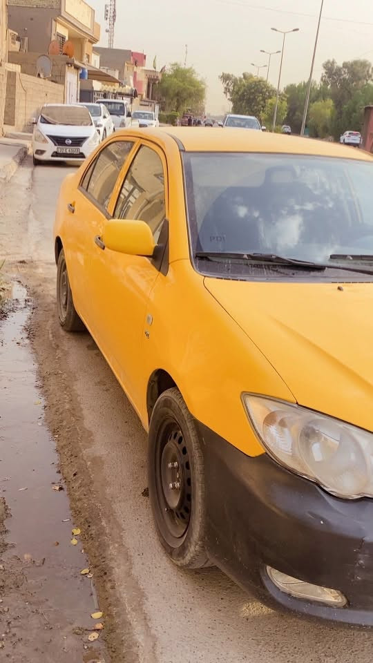 السلام عليكم بي وايدي 
ستلام بل 21
F3 2019
سياره نضيفه مال بيت 
راعيها متوفي تريد تحويل 
ماكو مشكله عندي وكاله عامه انه احولك 
بيها طخه يم لقبق مال بانزين 
عليها غرامه 3ملايين تنزل 
السعر لشراي يتصل 
***********
بغدادعنواني
