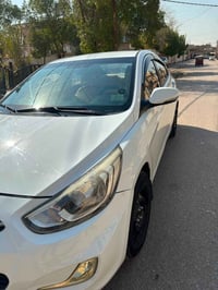 اكسنت • ٢٠١٥ • ١٤٠٠