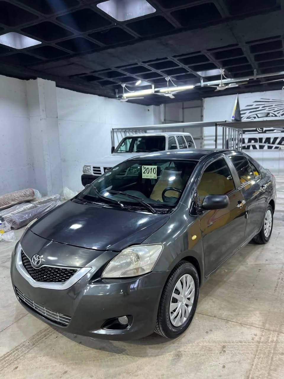 يارس ساغ مۆدێل ٢٠١٠ عام بۆیاغ کۆدی بۆ کراوە ، بەشەرتی ئەوەی ماڵی کەس نەبێت سعر ٣٨ معمالە 
***********
