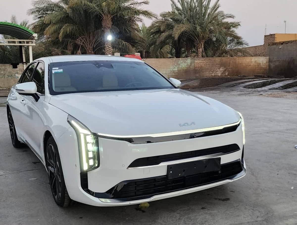 السلام عليكم سياره K8للبيع 2025ماشيه9000km
فول مواصفات رقم قادسيه مكان لسياره كربلاء بيها قطعتين تبديل وقطعهBBRبجم كبس لسعر 175وبيها مجال حكّ لجيه التواصل ***********متواجد واتساب
