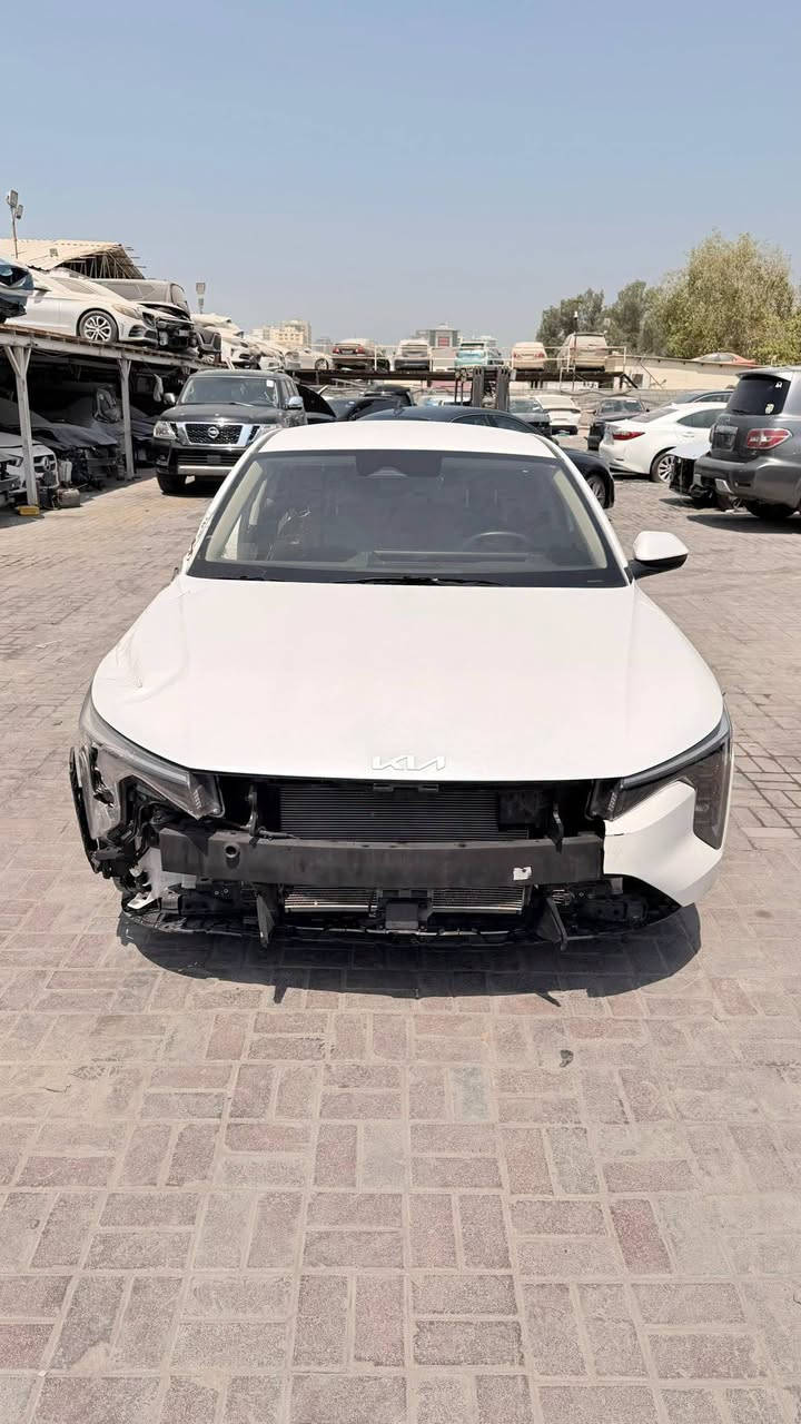 ﷽
كي فور 2025 LX 
حالياً داخل دولة الامارات 🚩

*السعر* 117 مصلح بدون كمرك واصل ميناء
*السعر* 129 مصلح وجاهز واصل البيتك على كتابك
*السعر* 141 مصلح وجاهز واصل البيتك مع كتاب شهداء

(مكينا كير تبربد ) كفاله شركه

بإدارة المنهدس مالك
والاستاذ ميثم سلام
 
للاستفسار *********** ميثم 📞

جروب واتساب لتجاره السيارات من دبي وامريكا ❤️👇
https://chat.whatsapp.com/LUw4zLBkGprJkS4f8Ne2We?mode=ac_t
