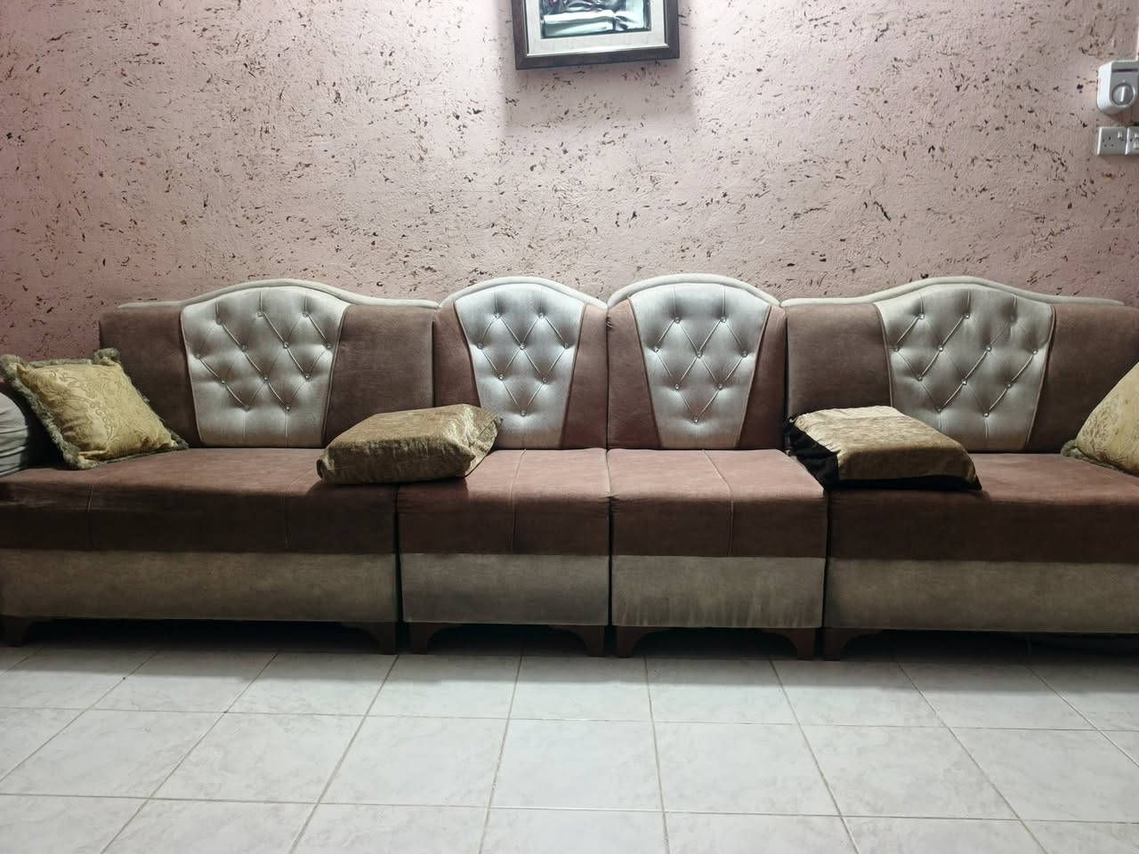 للبيع 
السلام عليكم تخم للبيع سعره ٦٠٠وبيه مجال للتواصل ‏‪***********‬‏ مكان ديالى بعقوبه
