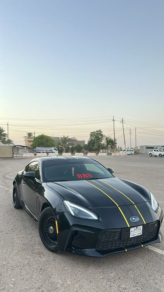 السلام عليكم
سوبارو نوع BRZ موديل 2023 ضررها جاملغ وبنيد بعدها جديده ما ماشيه تقريباً ماشيه 15 الف بس
لل استفسار ***********

