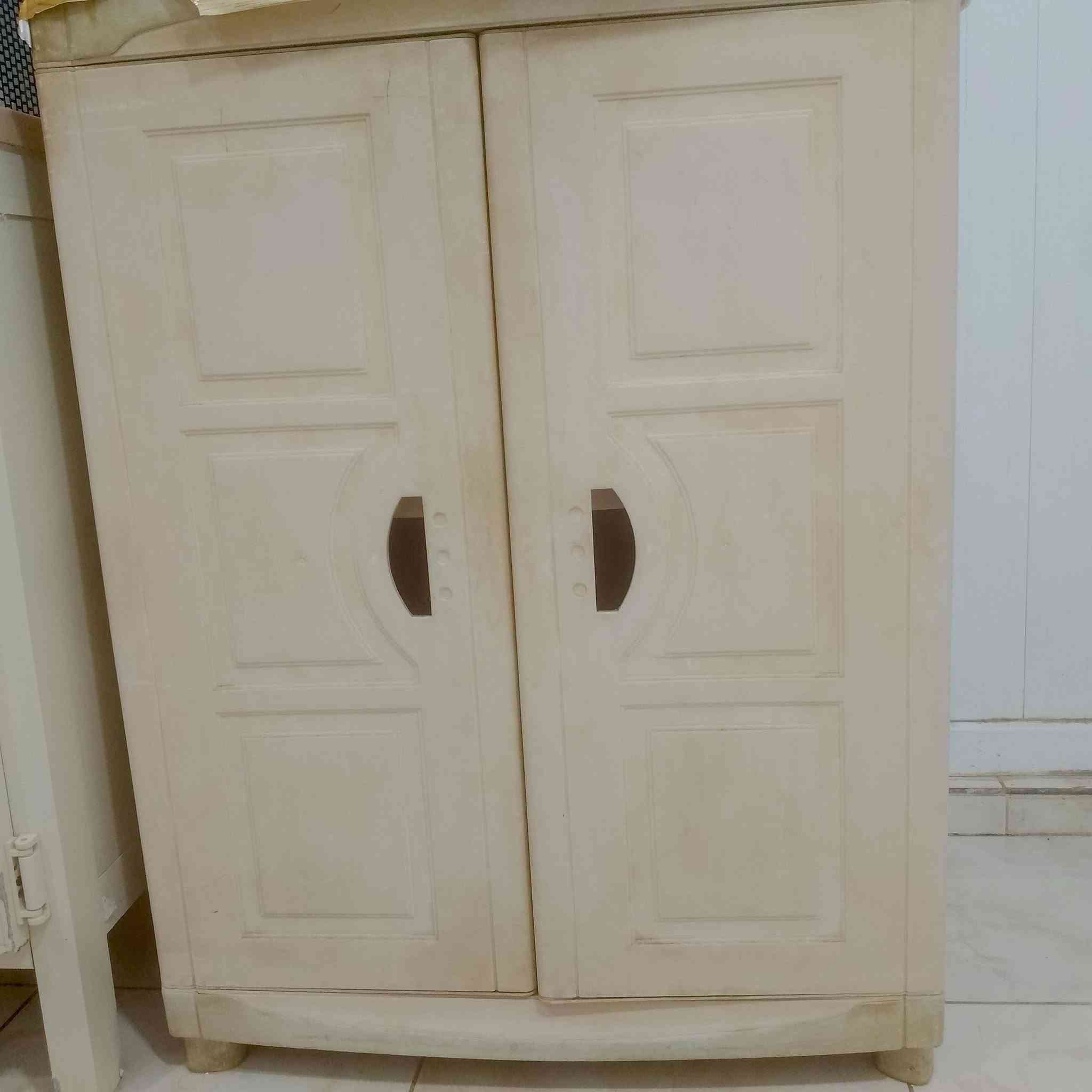 جزامه • ٢٠ قفل • بيع سريع