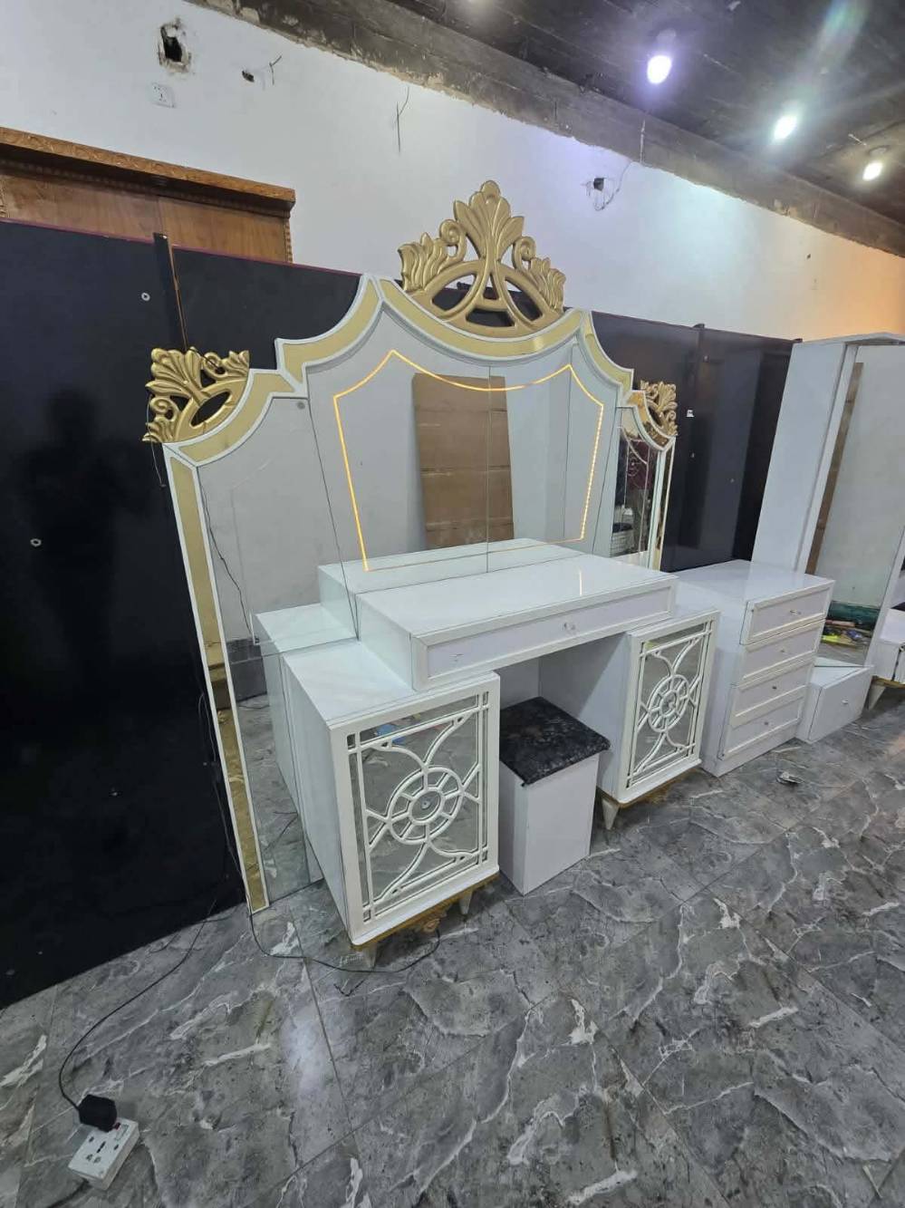 غرفة تركية • مستعملة • ١٠ قطع