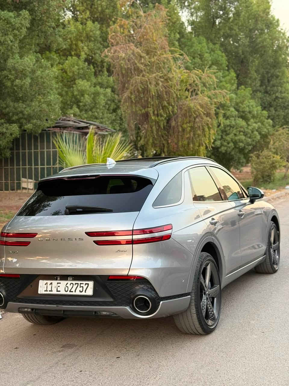 🚨 للبيع فقط – 2024 GENESIS GV70 SPORT PRESTIGE 🚨
🔥 السيارة فول برستيج – مواصفات عالية جداً 🔥

📌 الحادث: مقدمة البنيد ودعامية نفس اللون

✅ السيارة قابلة للفحص

✨ أهم المواصفات:
• بانوراما
• بصمة + تشغيل عن بُعد
• تقديم وترجيع بالبصمة
• حساسات أمامية وخلفية
• Auto Park
• 4 كاميرات
• كشن جلد – تدفئة وتبريد
• ويل كب 21
• رادار أمامي وخلفي وجانبي
• مرايات شفط
• باقي مواصفات الـ Full Prestige معروفة

🚗 الماشي: تقريباً 16,800 ألف مايل وقابل للزيادة

📍 الموقع: بغداد – الدورة
💰 السعر: 32000
💵 بيها مجال بسيط

📞 للجادين فقط – البيع فقط
***********

