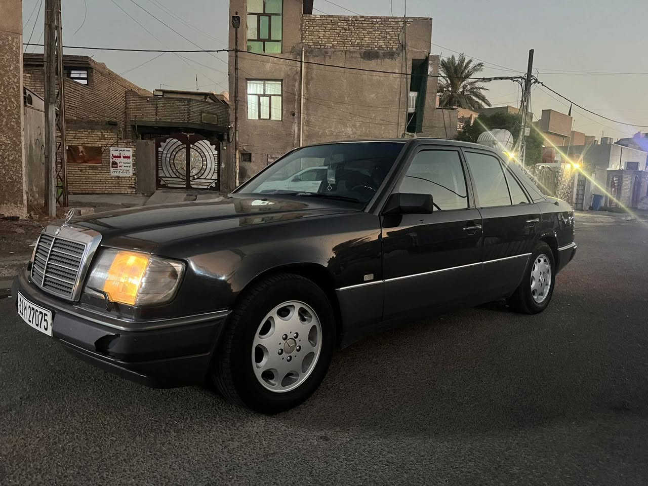 سلام عليكم شباب
مارسيدس دب مديل 91 للبيع 
سياره كفاله عامه من دكه جاكوج 
من شخط من تبديل من تعمير فقط صبغ 
سبب جراد اكرر كفاله عامه 
صدر خلفي امامي جديد تخم تاير 
تبريد ثلاجه وارد يابان سياره
مكينه شبح 👻 تابوت بلادي 
سياره احله من صور بهواي 
شواصي قواعد دبل كفاله 
جام كهرباء وكراسي كهرباء 
مكاني بغداد شراي اتصل وبخدمتك 
***********
شباب سياره كفاله كفاله سعر سياره 80 
وبي مجال كلش بصيط
