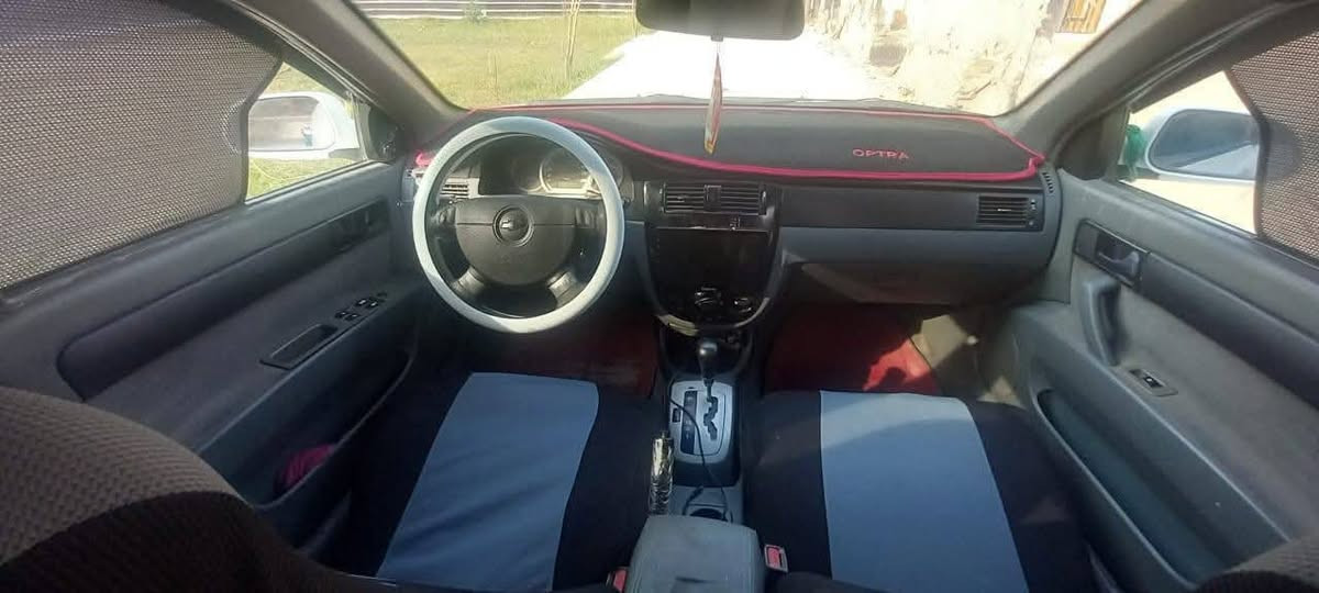 اوبترا ٢٠٠٩
بيه قطع صبغ ابيع حزام 
محرك وكير جديد مال حاويه
كير اوتوماتيك
تبريد ثلج
الارضيه جلد
سياره نضيفه ومتعوب عليه
رقم بغداد انكليزي والسياره باسمي
السعر ٦٠
مكان السياره كربلاء
*********** تواصل واتس
