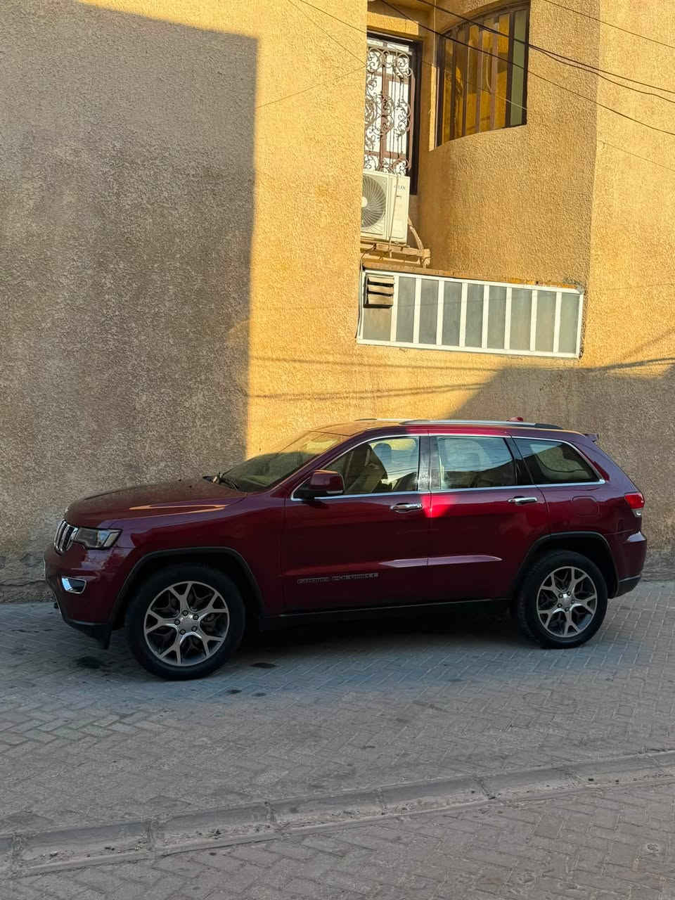 جيب 🚙 خليجي 2019 وكاله هارلم موصفات اوفر لان. اعلى فئة بل جيب فول موصفات لاخير سياره بيه جاملغ ايمن مبدل اصلي نفس لون من وكاله وغيرها كفاله سياره ماشيه 100k مكان سياره بغداد عارضها 235$ رقمي ***********
