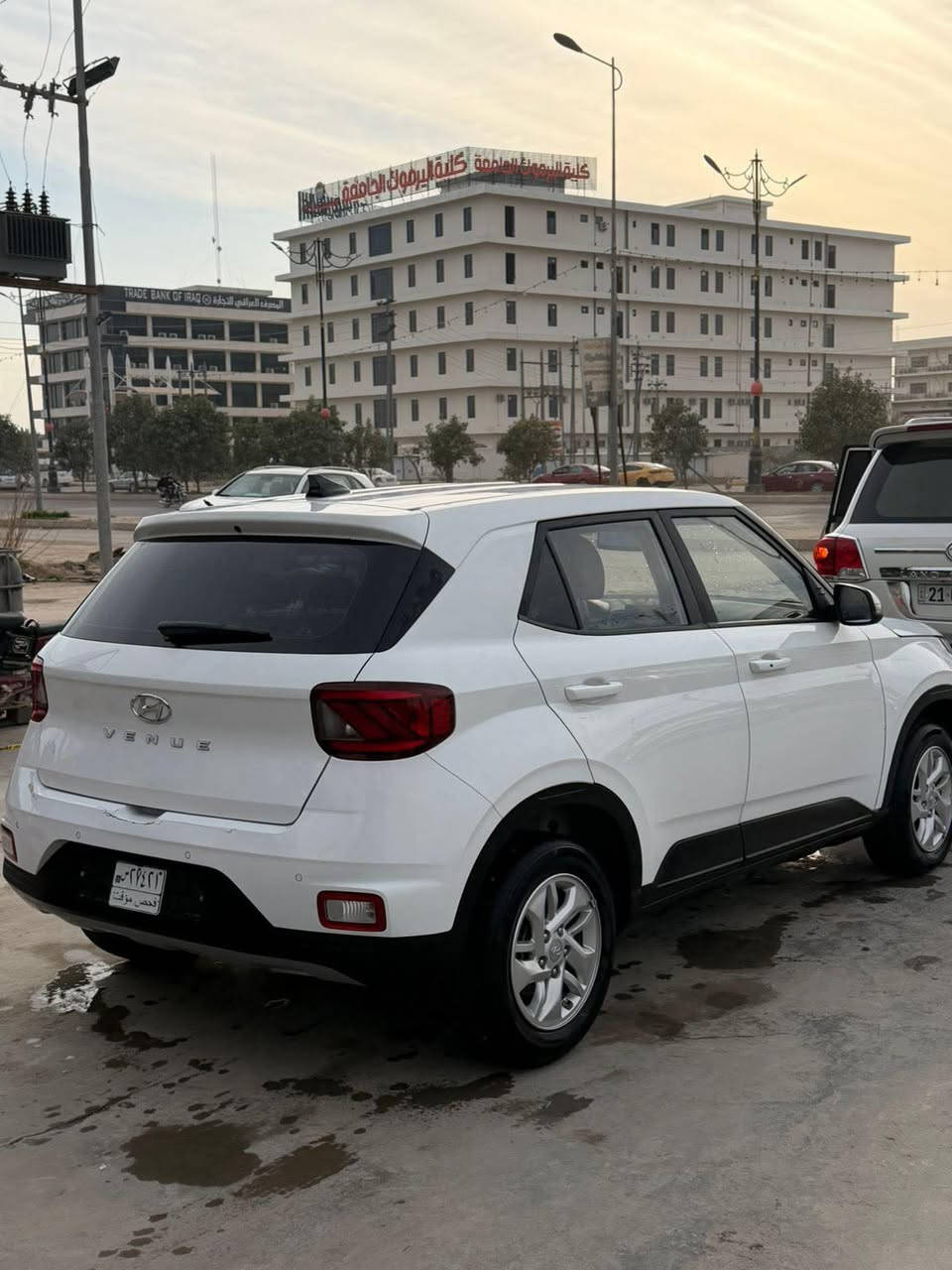 فينو  2026  للبيع فقط 💎 
وارد كوريا دخول جديد فحص موقت باسمي سيارة بعدها زيرو ماشيه اربع الف فقط بعدها بستيكرات الوكاله الضرر جامرلغ ايمن وبنيد فقط 
المواصفات
تشغيل عن بعد 
بصمتين 
رادارات جانبيه - امامي - خلفي
عدادات دجتل 
مثبت سرعه - تحديد مسار 
تبريد شاشه 
فول تحكمات ستيرن 
تدعم اندرويد اوتو وابل كاربلي وايرلس
📍 ديالى - بعقوبه حي المعلمين
 واتساب او الاتصال 
***********
