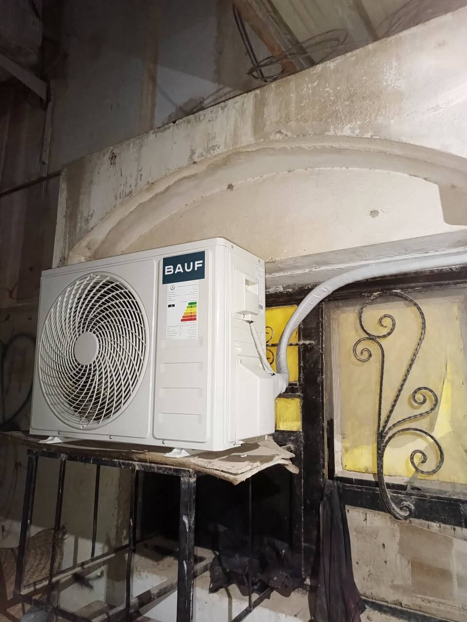 جانب من اعمالنا

١ـ تنصيب سبلت جداري طن ونصف انفيرتر غاز ٤١٠ نوع باف في مجمع حطين 

٢ـ تنصيب سبلت جداري 2 طن غاز ٤١٠ نوع الوادي في مجمع حطين 

٣ـ  تنصيب سبالت عدد ٢ ميديا انفيرتر ٢ طن غاز ٤١٠ نظام بوكس دفن + ميديا ٢ طن غاز ٢٢ نضام بوكس دفن في بغداد الدورة

ورشة سيف حكيم لصيانه وتنصيب وأدامة كافه اجهزة التبريد 
***********
***********
