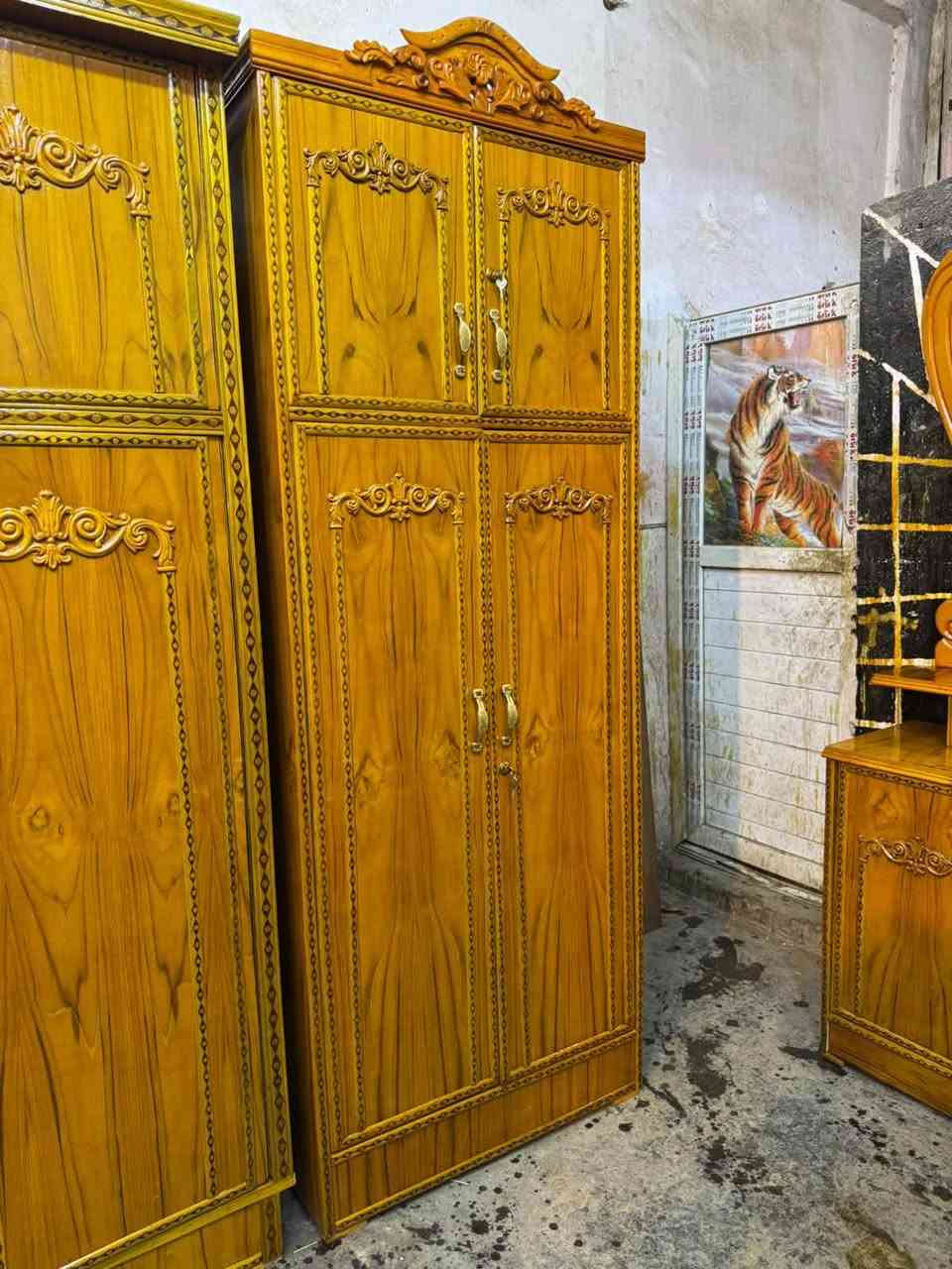 معرض السجاد للأثاث
غرفه ٦ باب مستخدمه ترهم للعرسان داخل خارج صاج كل لغرفه داخل خارج صاج شغل مرتب وحلو نظافه ٩٥ ٪؜ للحجز والاستفسار الاتصال /***********☎️
