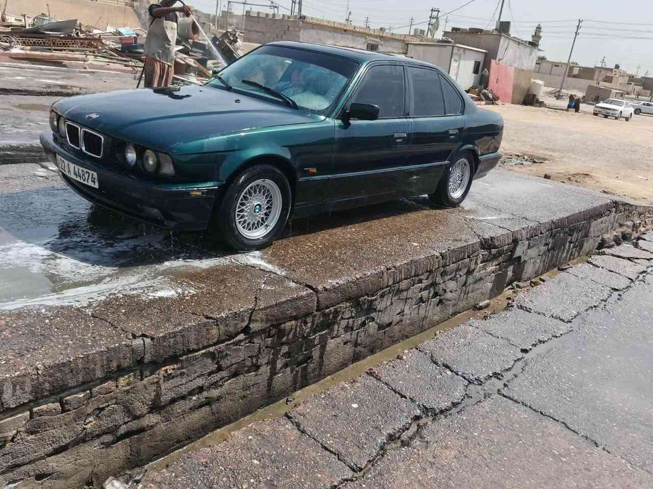 بي أم 525 • ١٩٩٥ • رقم اربيل