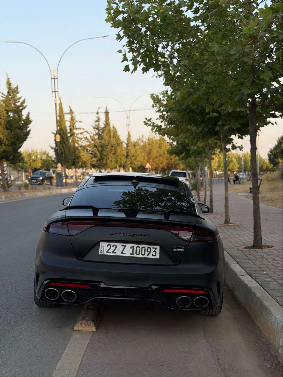 Kia Stinger GT-Line 2022
كيا ستینجر ٢٠٢٢ 
مواصفات-Gt-line,AWD
(بصمة-سقف بانوراما-كوشن كاهرباءِجلدوهيتر-ستيرن هيتر-شاحن وايرلس -Carplay-auto hold)
مكينة ٤سلندر+توربو حجم ٢.٥ لتر+دبل اكسل
ماشية37000ميل 
ضررها ٢قطع صبغ بدون دواخل ١قطع تبديل بيلادى
ايرباك ستيرن و دكمة سستم شركة
السيارة كلش حلوة و نظيفة
السيارة رقم اربيل و ب أسمنا و اكيد شرط التحويل 
مكفولة من كير و محرك و كهربائيات
رقم شانصى: knae35ld3n6115069
رقم تلفون:*********** شقلاوة, أربيل
