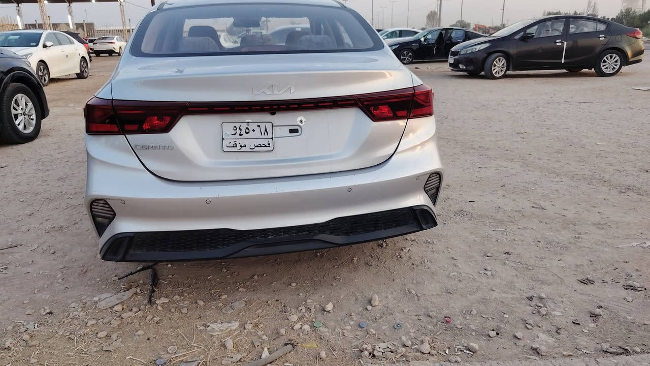 سيراتو رقم شهداء مثنى وكالة عامه خليجي ٢٤ شاشة تحكم حساس خلفي سيارة نظيفه
***********
السعر ١٦٠ او بيها مجال
